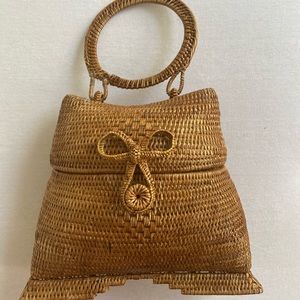 Este Rose Woven handbag